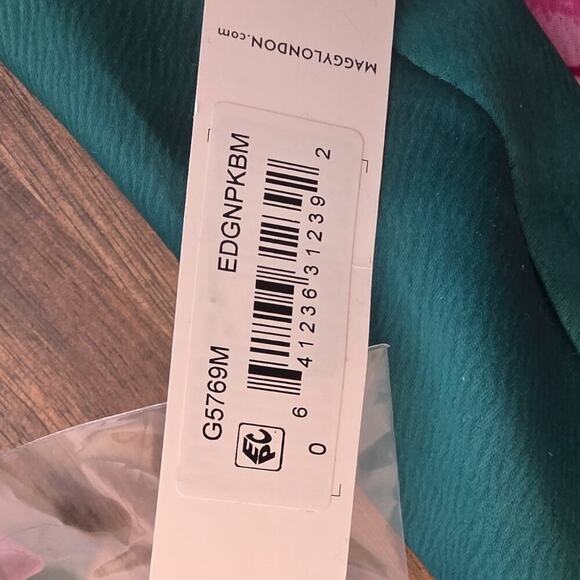 Maggy London Dress Womens 4 Green Pink Floral Midi Twist Front Long Sleeve NWT - Picture 10 of 12